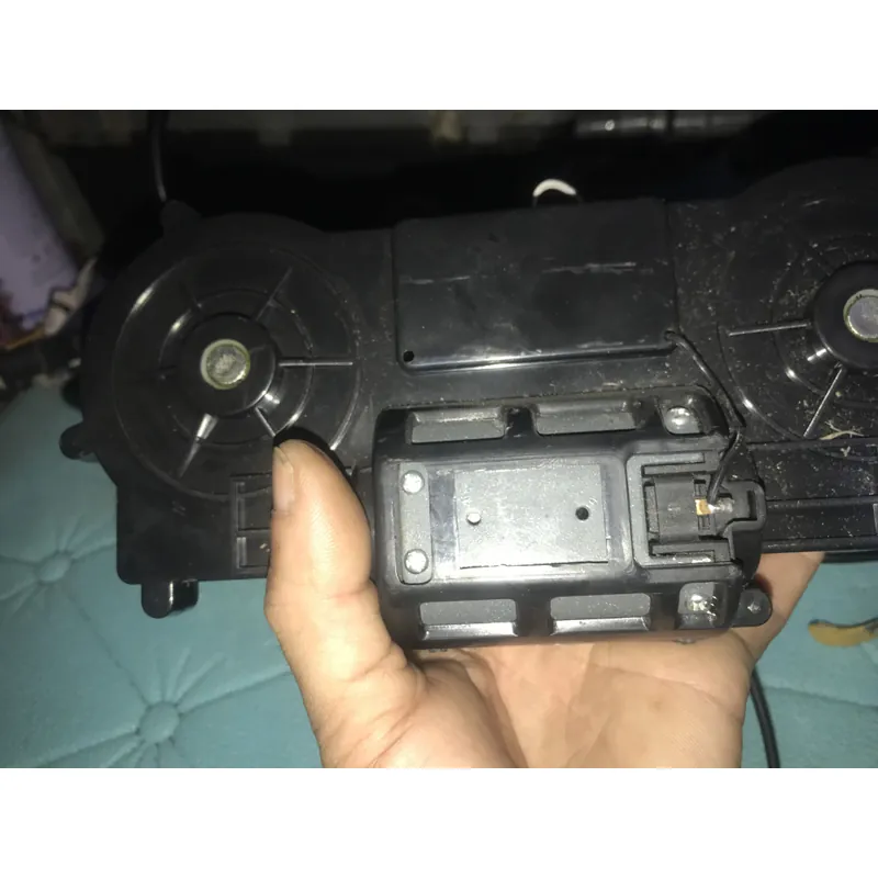 Hai bộ động cơ máy matxa  737945