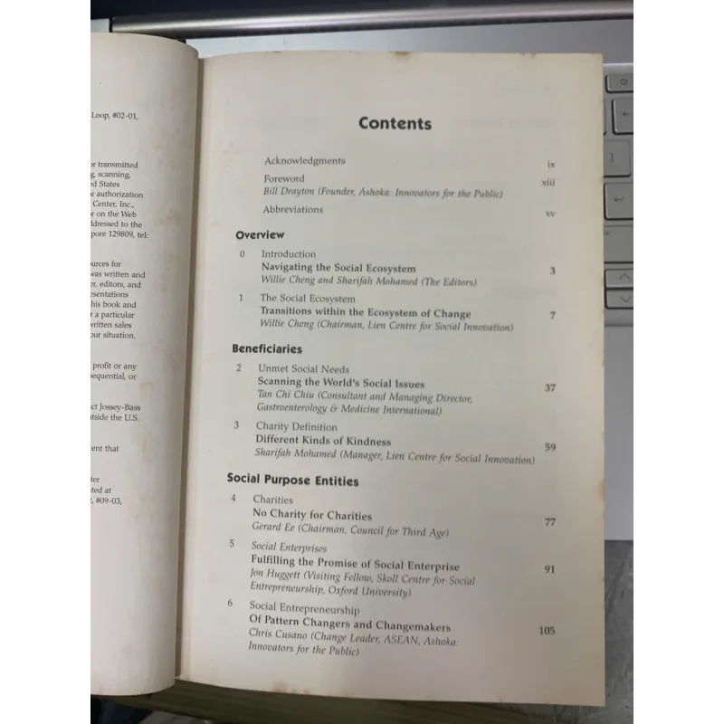 THE WORLD THAT CHANGES THE WORLD (THẾ GIỚI THAY ĐỔI THẾ GIỚI) - CHENG & MOHAMED 656660