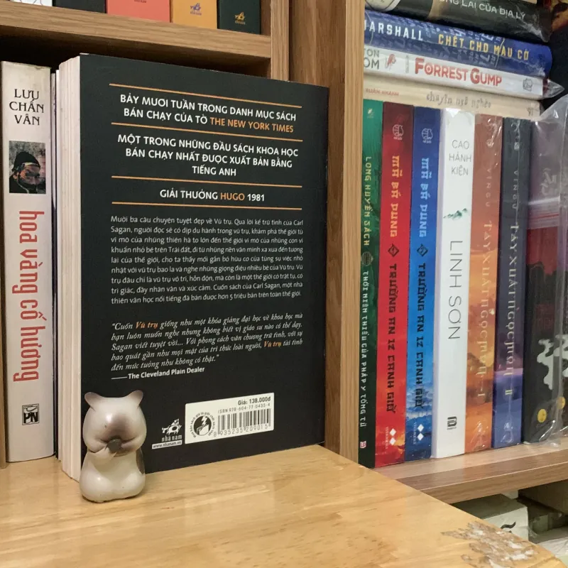 Vũ trụ - Carl Sagan 746850