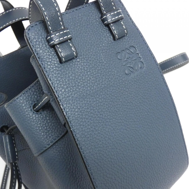 Túi xách vai Loewe Hammock Drawstring Mini 314 12 V07 - Hàng hiệu Authentic 767278