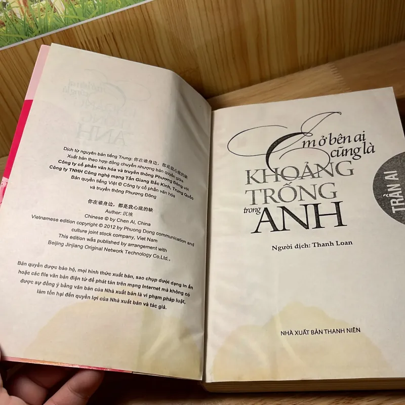 Em ở bên ai cũng là khoảng trống trong anh- Trần Ai 746305