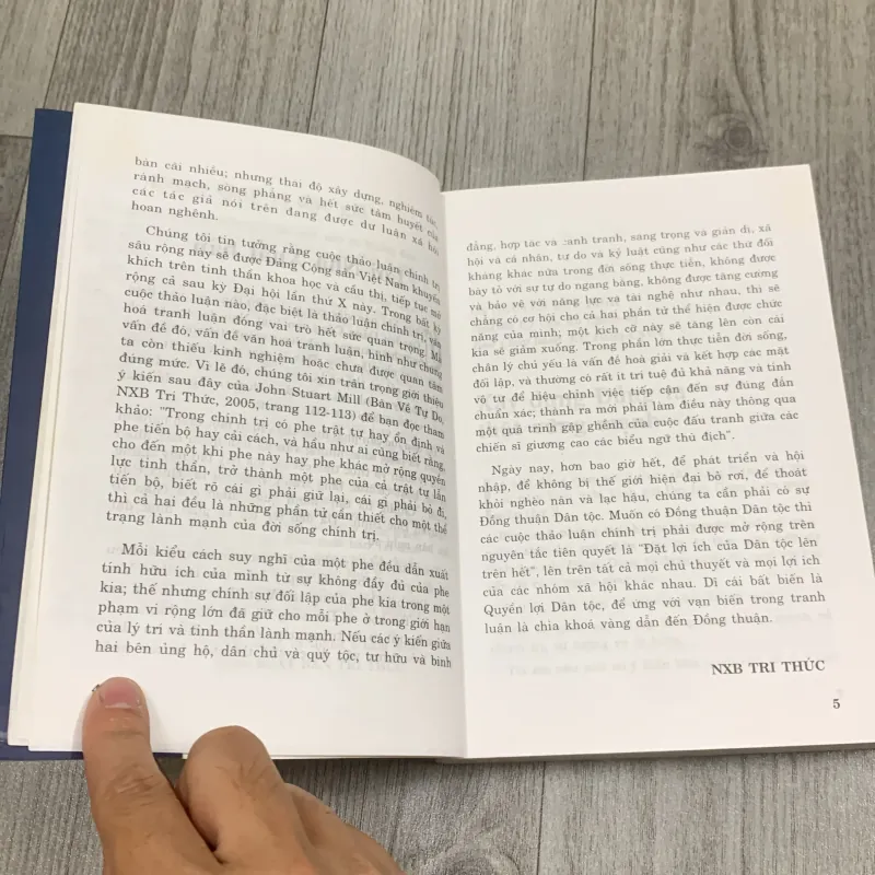 Tranh luận để đồng thuận. 1b5 989587