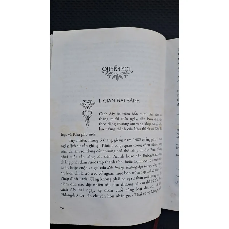 Nhà thờ Đức Bà Paris - Victor Hugo 713252