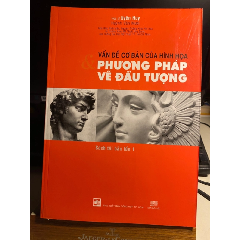 [Phiên Chợ Sách Cũ] Vấn Đề Cơ Bản Của Hình Hoạ - Phương Pháp Vẽ Đầu Tượng - Hoạ Sĩ Uyên Huy ( Huỳnh Văn Mười) 0506 467924