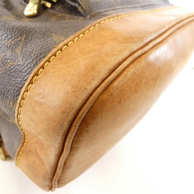 Ba lô Louis Vuitton Monogram Montsouris MM M51136 609279