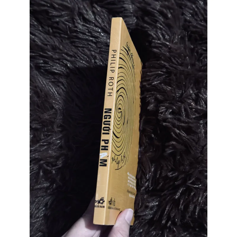 Người phàm - Philip Roth 757540