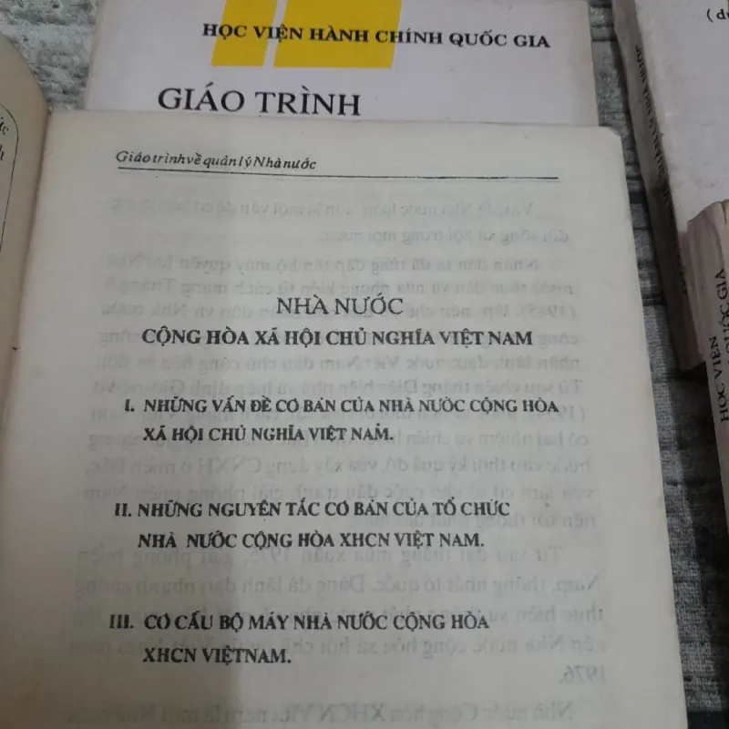Học viện hành chính QG- Giáo trình Quản lý Nhà Nước cho Ngạch chuyên viên. X bản 1994 781409