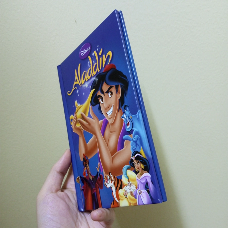 [Ngoại văn] Aladdin Truyện tranh Tiếng Anh Trẻ em Aladdin 548710