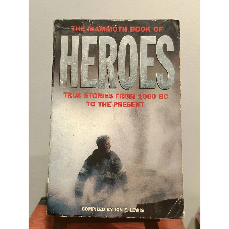 The Mammoth Book of Heroes - Jon E. Lewis 456088