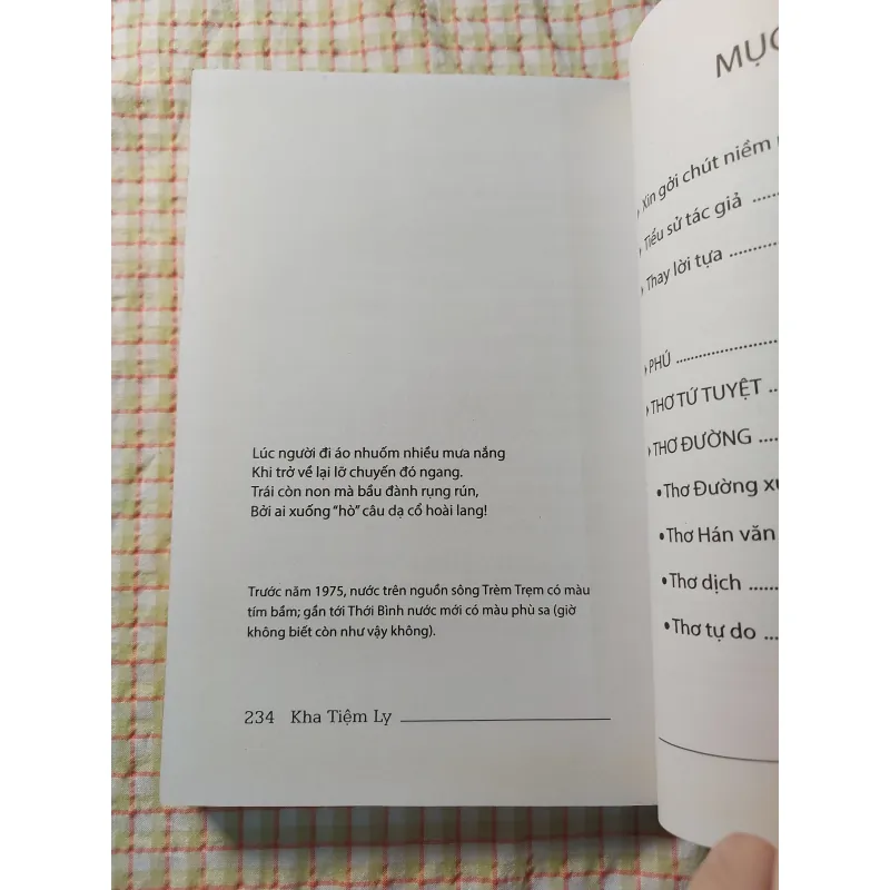 THƠ TÚI RƯỢU BẦU - KHA TIỆM LY 713717