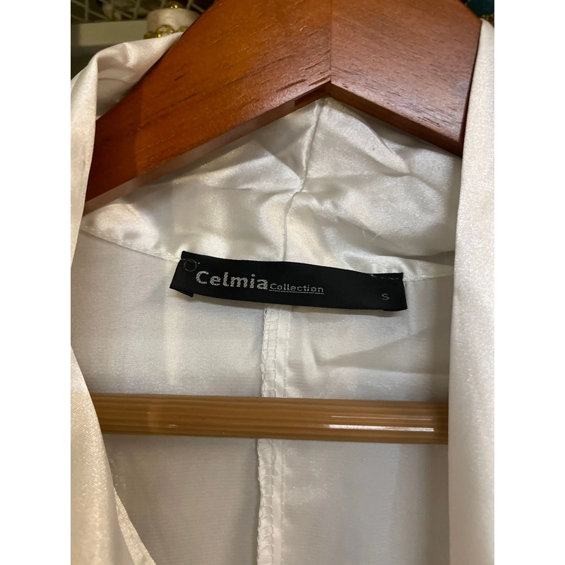 Áo sơ mi trắng Size M Celmia 521336