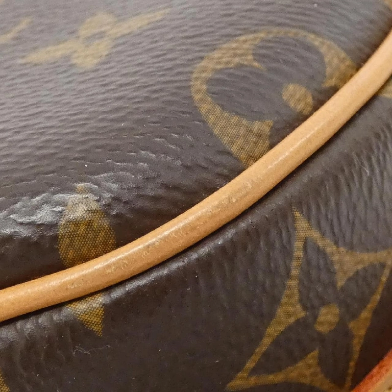 Túi xách vai Louis Vuitton Monogram Boîte Chapeau Souple MM M45647 - Hàng hiệu Authentic 805827