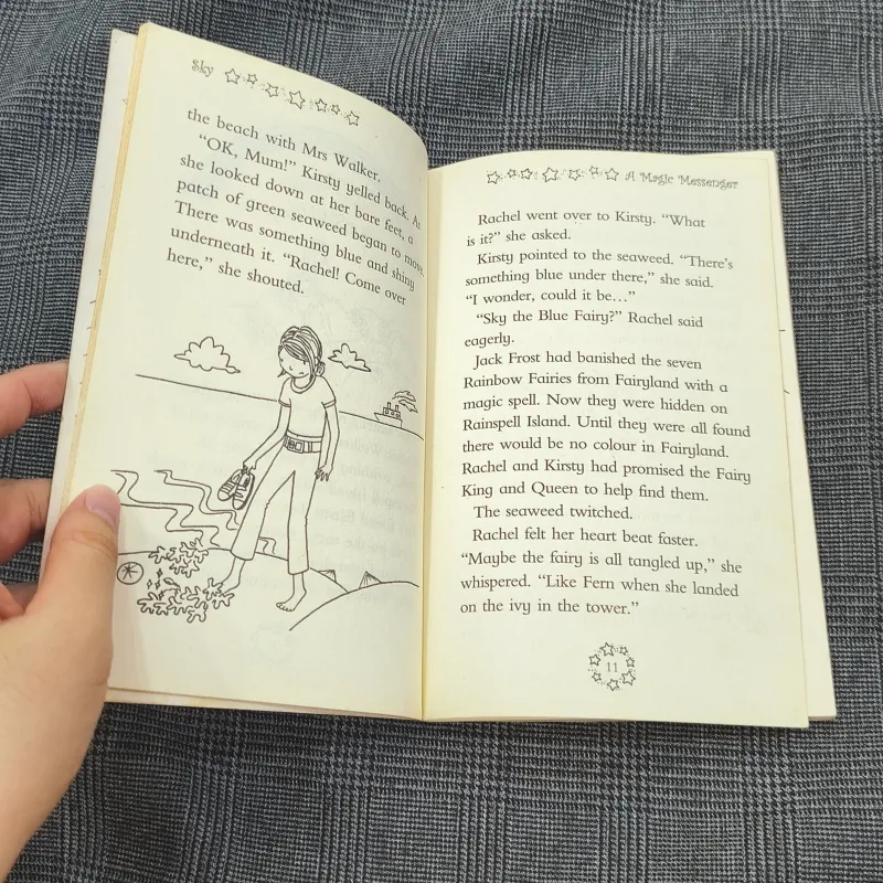 (Ngoại văn) Rainbow Magic - Book 5: Sky the Blue Fairy - by Daisy Meadows 1036334