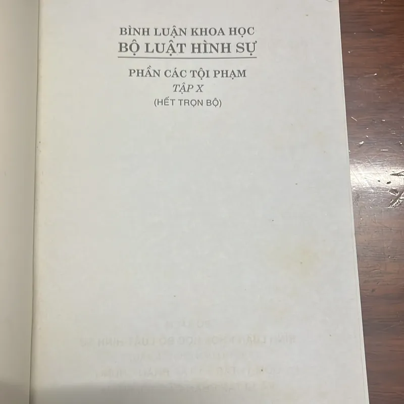 Đinh Văn Quế - Bình luận khoa học Bộ luật hình sự tập 10 (tập cuối) hoạt động tư pháp 709200