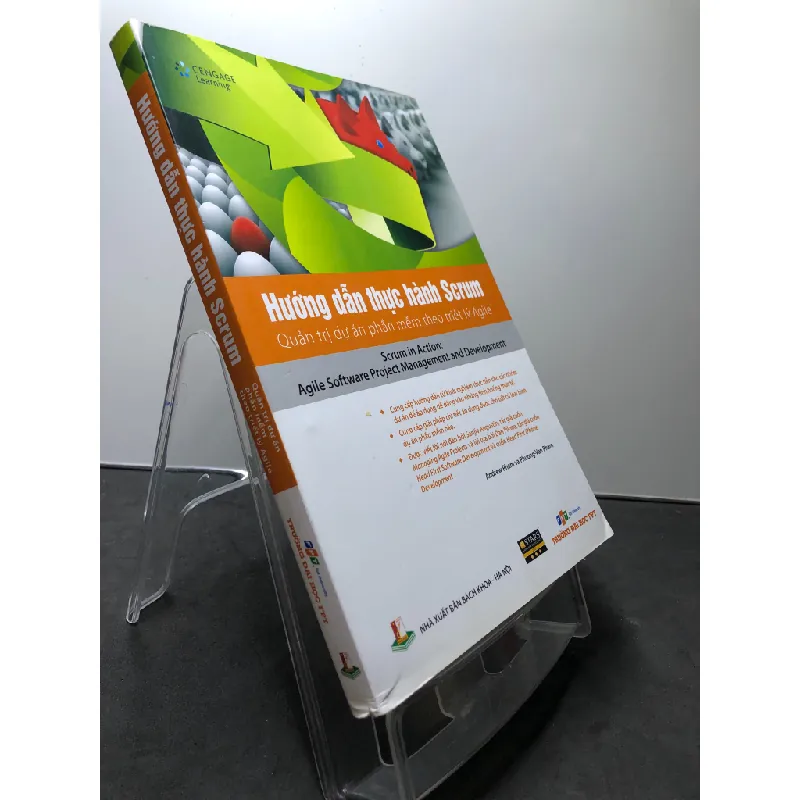 Hướng dẫn thực hành Scrum Quản trị dự án phần mềm theo triết lý Agile 2015 FPT mới 85% bẩn nhẹ Andrew Pham và Phuong Van Pham HPB2307 GIÁO TRÌNH, CHUYÊN MÔN Blogmeo21025 581857