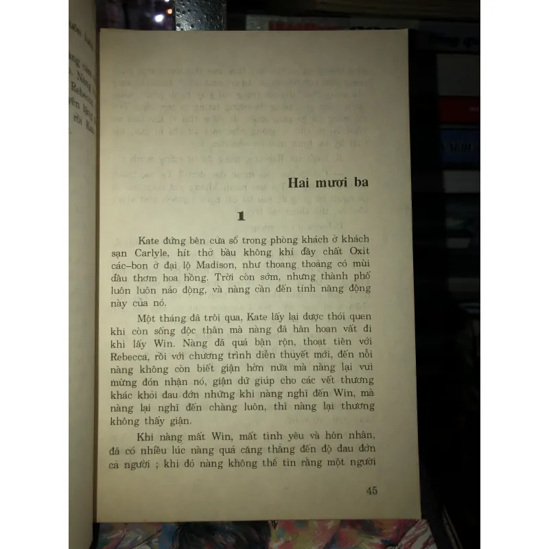 Bên phía các thiên thần - Leona Blair 970163