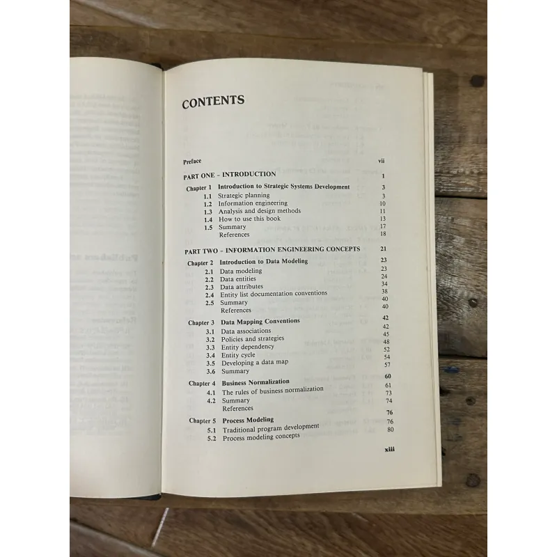 Information Engineering: Strategic Systems Development - Clive Finkelstein 750128