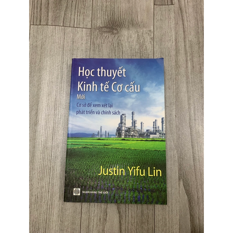 Học thuyết kinh tế cơ cấu mới - Justin Yifu Lin. 1b1 551564