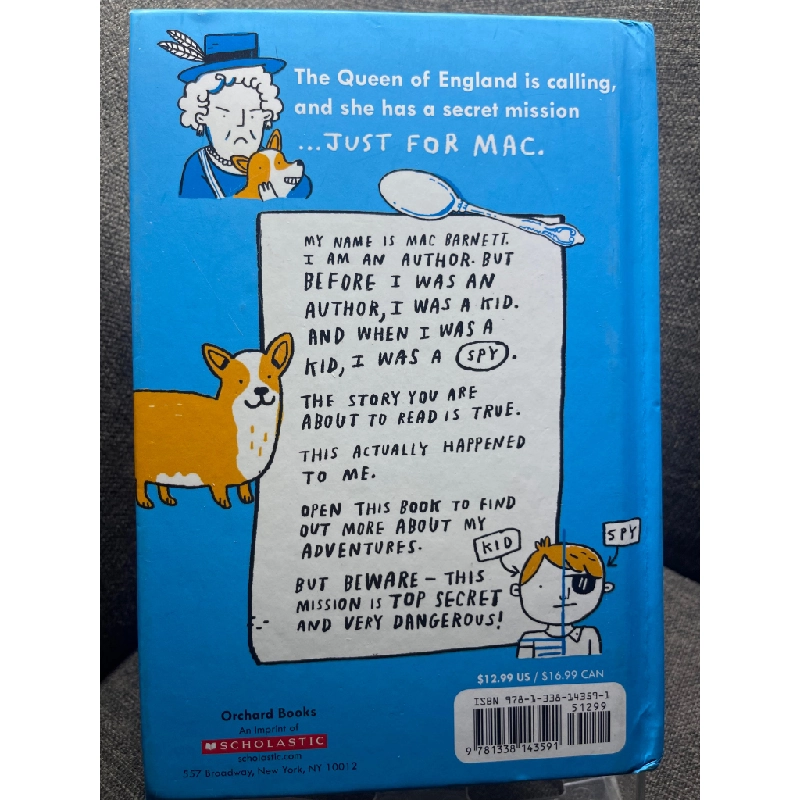 Mac B Kid Spy Mac undercover mới 90% truyện tranh màu ngoại văn và thiếu nhi Mac Barnett HPB1505 459173