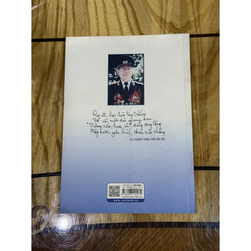 Hoà bình hay chiến tranh-thượng tướng Trần Văn Trà 747516