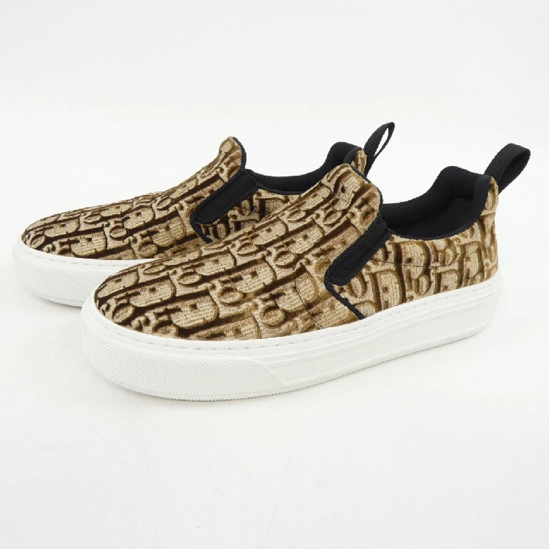 Giày sneaker CHRISTIAN DIOR DIOR SOLAR KCK292VOB - Hàng hiệu Authentic 828392