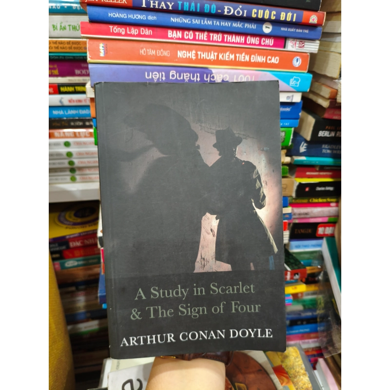 A study in Scarlet & Thể Sign of Four 🌱 532515