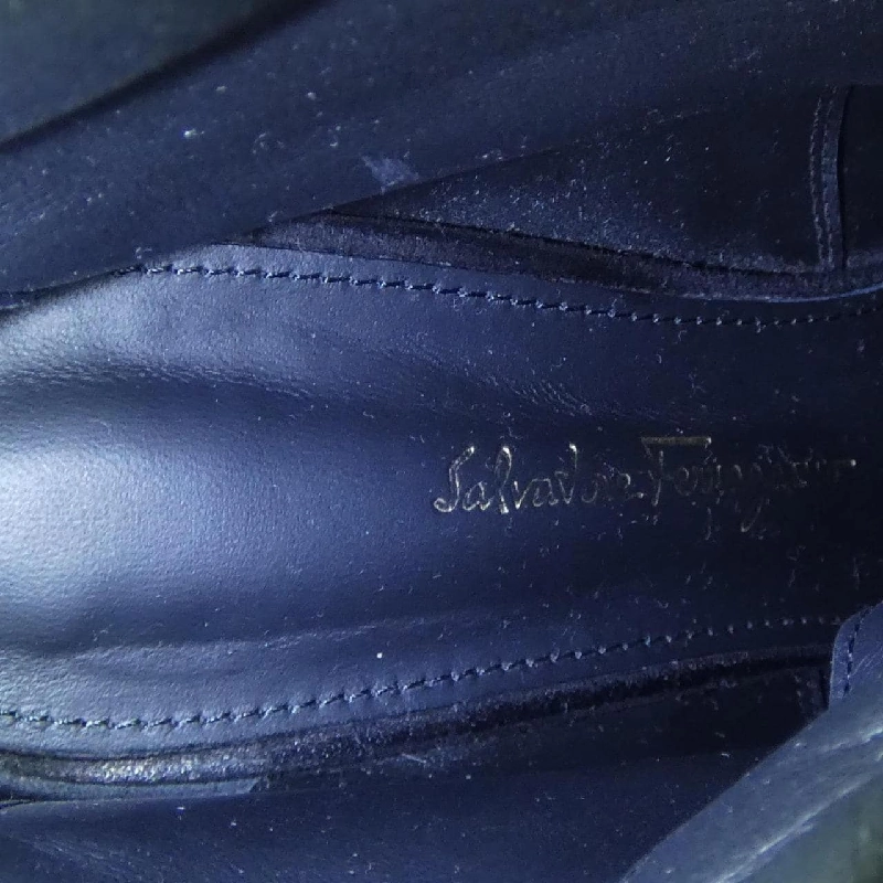 Giày boot SALVATORE FERRAGAMO 23306 - Hàng hiệu Chính hãng 829118