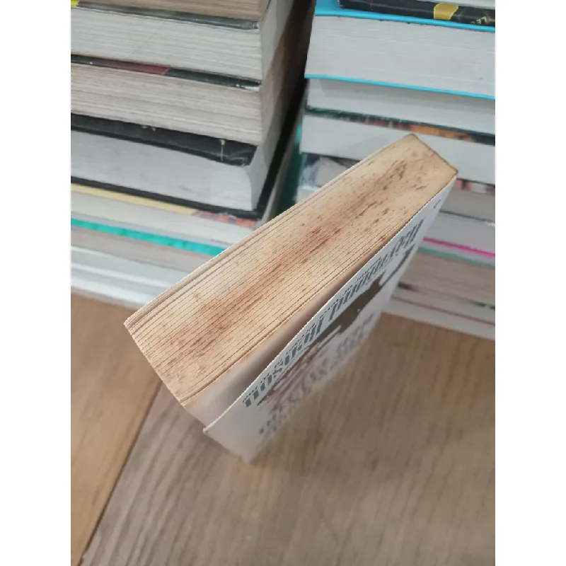 James Bond in: The man with the red tattoo - Raymond Benson 707601