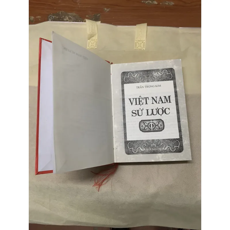 VIỆT NAM SỬ LƯỢC - TRẦN TRỌNG KIM- BÌA CỨNG 739014