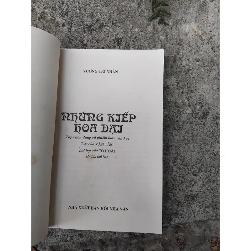 Những kiếp hoa dại của Vương Trí Nhàn  1026224