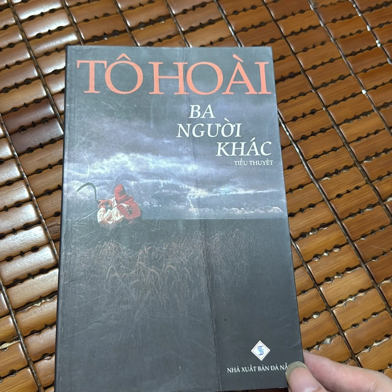 Ba người khác - Tô Hoài 532074