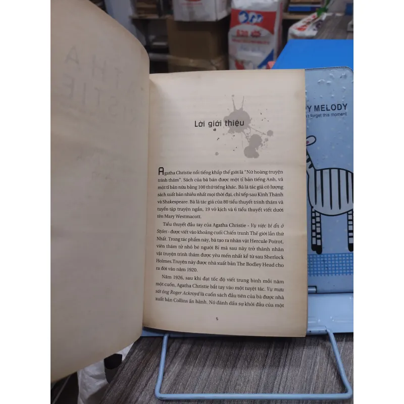 Sách: Án mạng trên chuyến tàu tốc hành - TG: Agatha Christie 732637