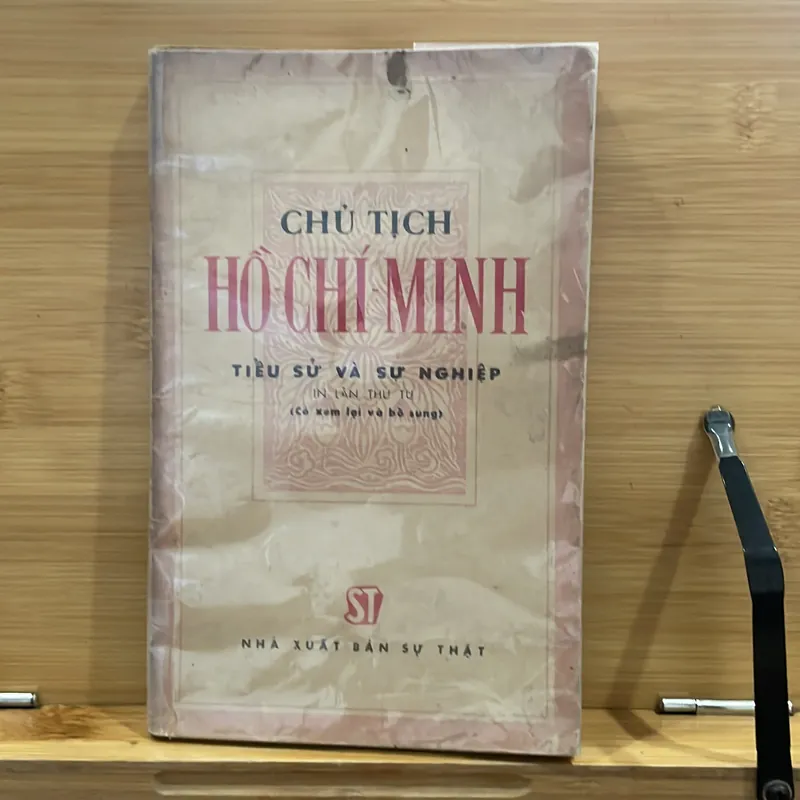 Chủ Tịch Hồ Chí Minh tiểu sử và sự Nghiệp   606296