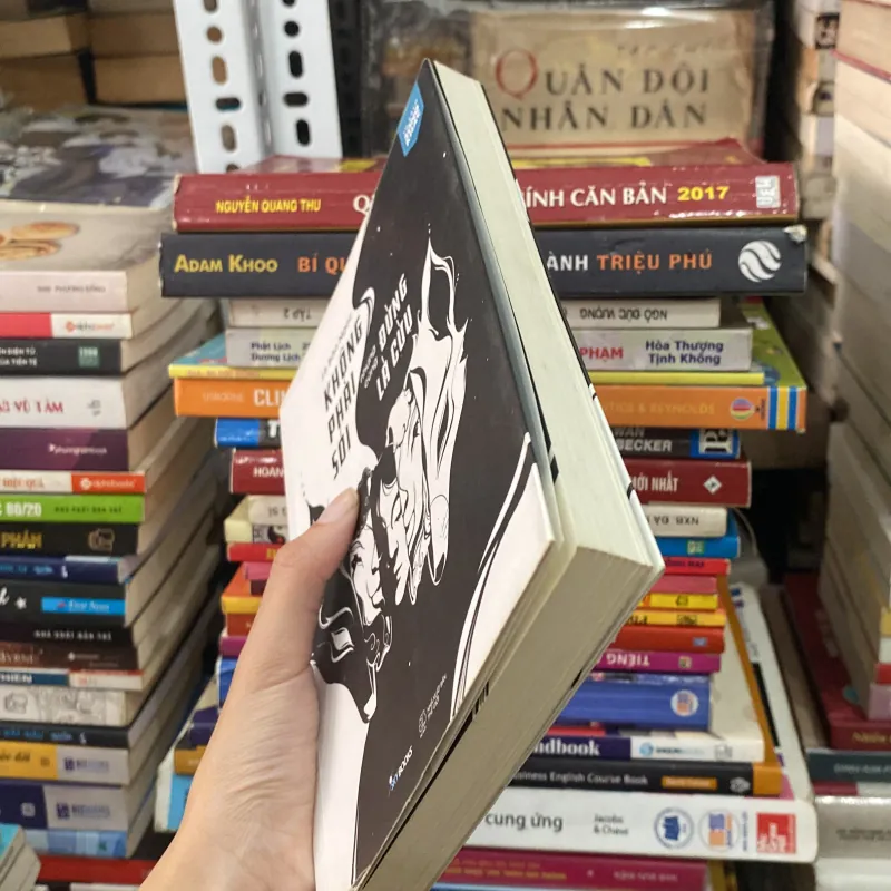 Không Phải Sói Cũng Chẳng Là Cừu♟️ 930979