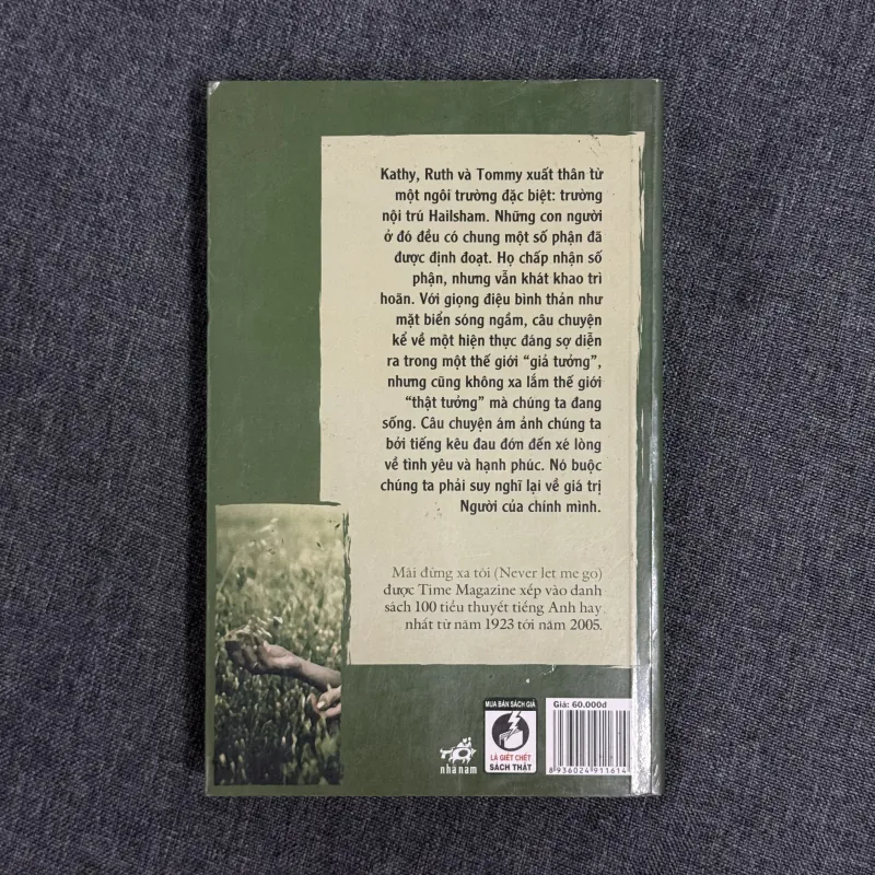 Mãi đừng xa tôi - Kazuo Ishiguro 1012833