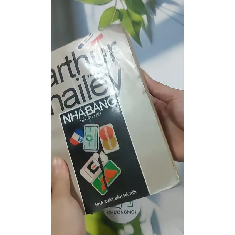 Nhà băng tập 2 - Arthur Hailey 695001