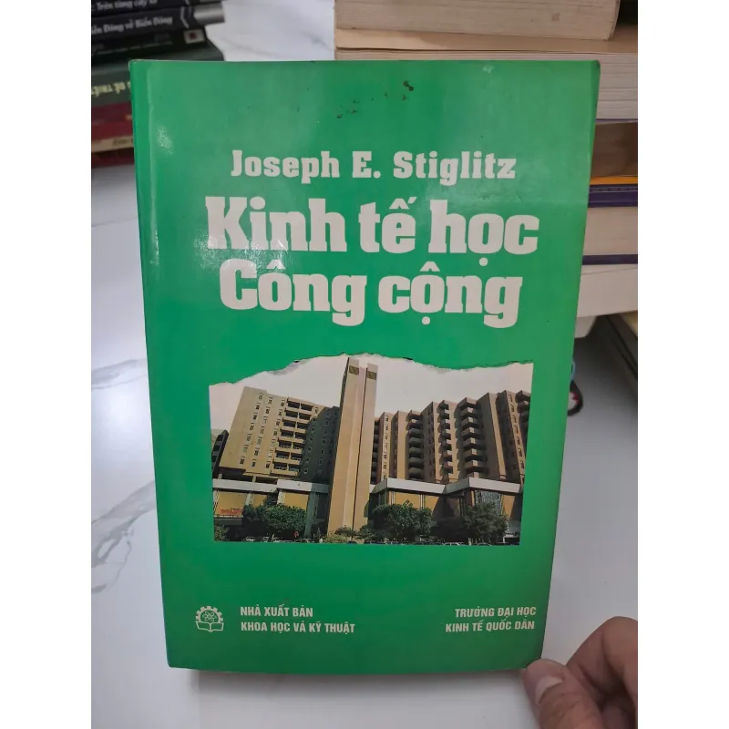 Kinh tế học Công cộng - Joseph E. Stiglitz - Giáo trình Kinh tế 1004576