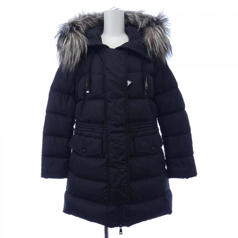 Áo khoác lông vũ MONCLER 635620