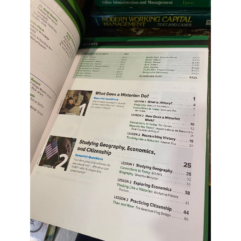 Discovering Our Past: A History of the World 1010090