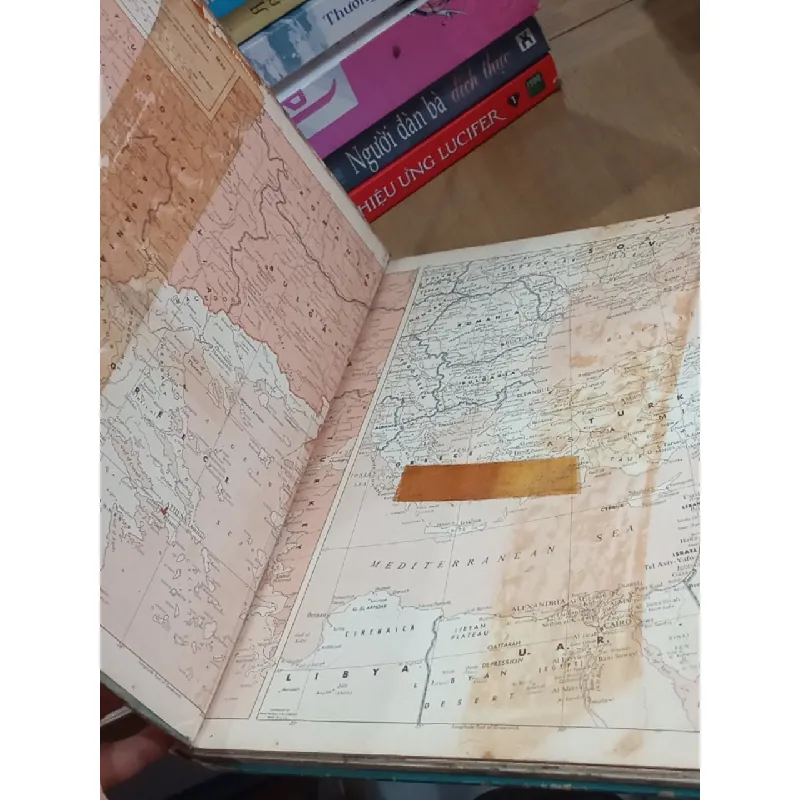 Life: World Library 697286