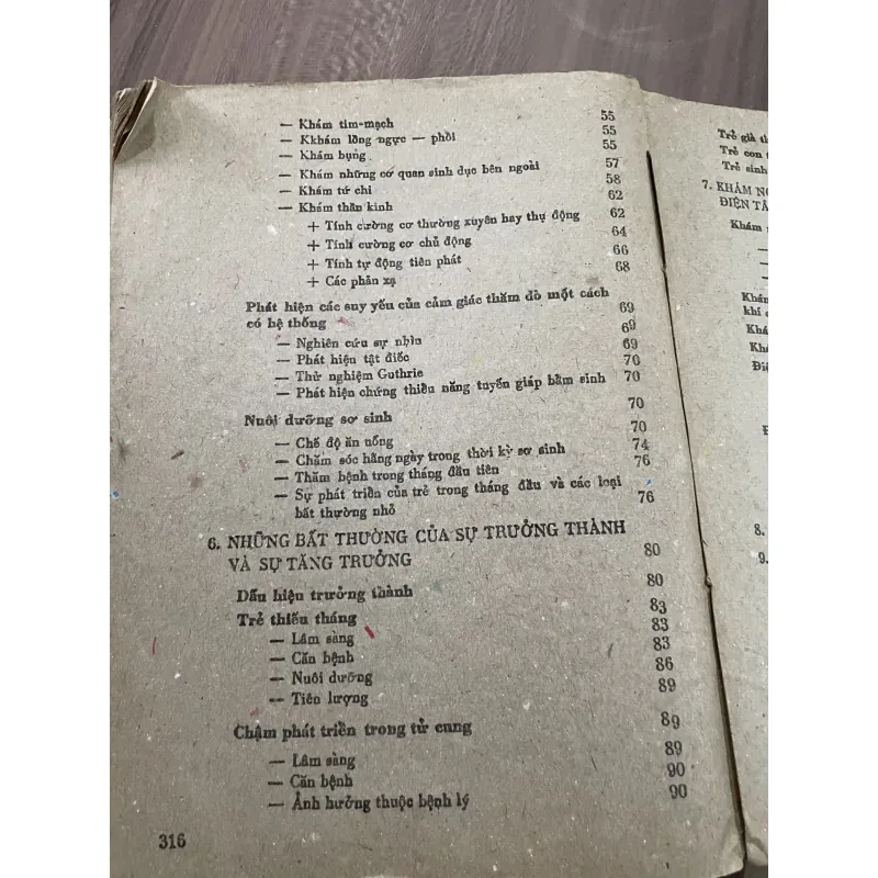 GIẢN YẾU SƠ SINH HỌC BỆNH TRẺ SƠ SINH - LAUGIER- Lâm sàng Chẩn đoán Điều trị- 1989 788985