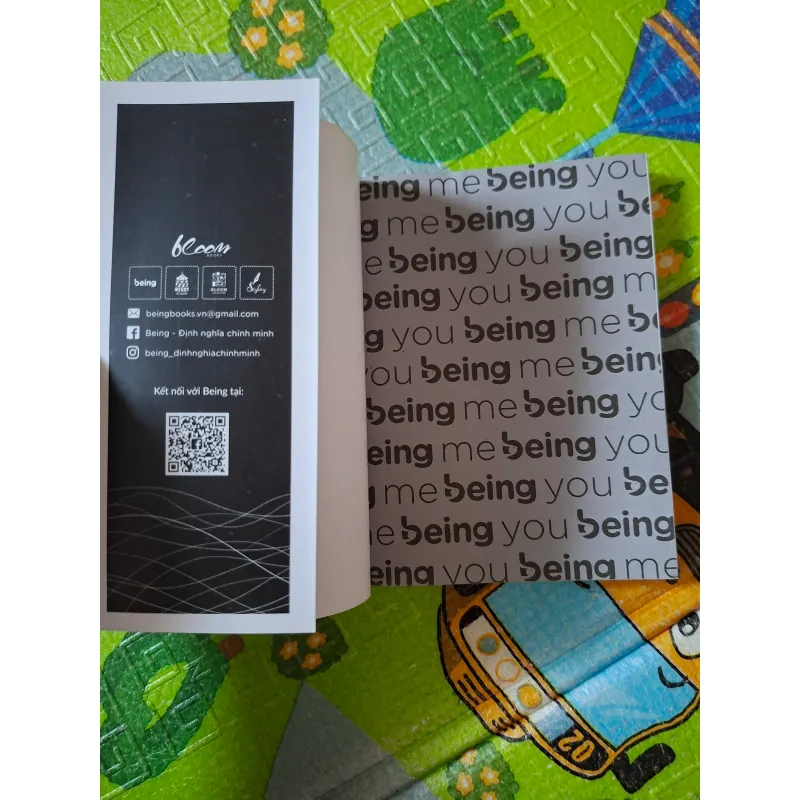 Hành tinh của một kẻ nghĩ nhiều 1012864