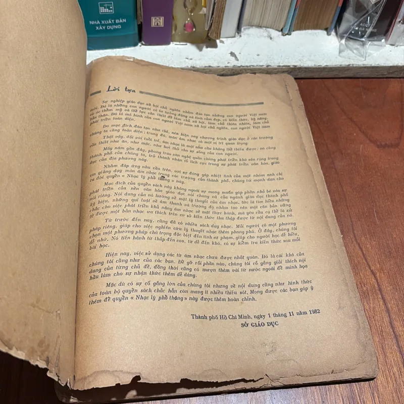[Xem Kỹ Ảnh, Tép Sách Rớt] - II Sưu Tầm: Nhạc Lý Phổ Thông - 1982 1013709