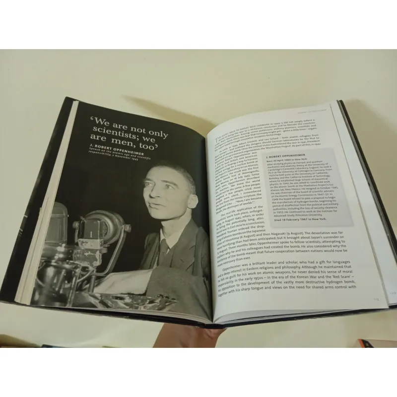 Speeches that changed the world, sách ngoại văn tiếng Anh, english book, tiểu thuyết  596212