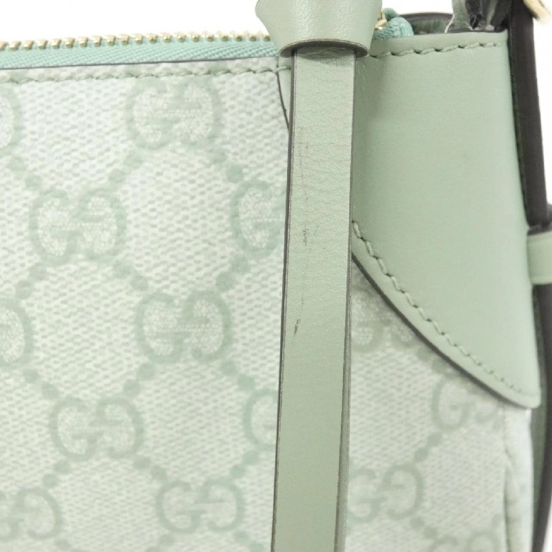 Túi đeo vai GG Emblem 815218 FAEEA của Gucci 610561