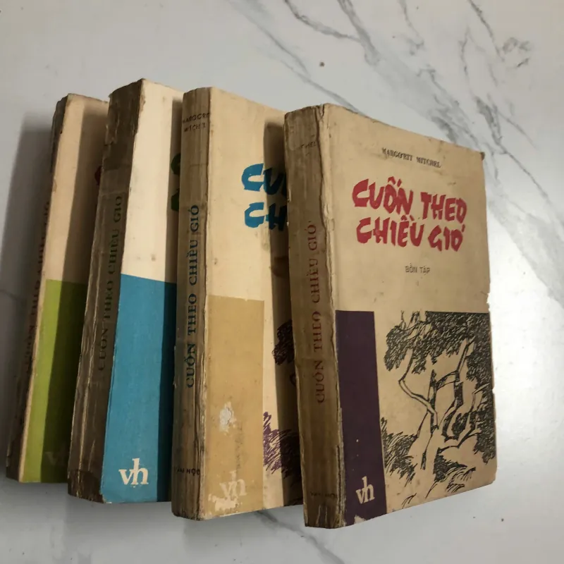 Cuốn theo chiều gió – Margaret Mitchell - bộ 4 tập đủ đẹp 732597