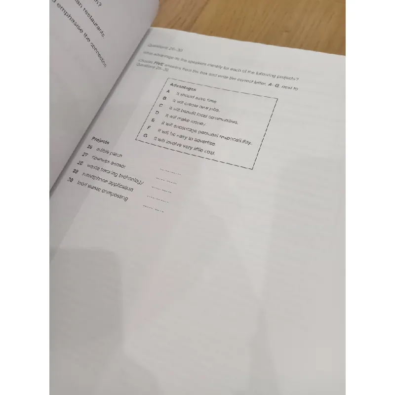The official Cambridge guide to IELTS student's book with answers - Cullen, French and Jakeman 565031