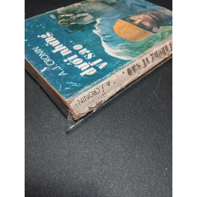 Dưới những vì sao mới 70% bẩn bìa, ố vàng, tróc gáy A.J. Cronin HCM2603 VĂN HỌC 414876