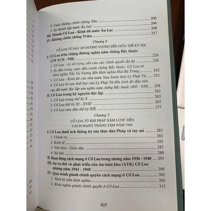 ĐỊA CHÍ CỔ LOA - NGUYỄN QUANG NGỌC VÀ VŨ VĂN QUÂN (ĐỒNG CHỦ BIÊN) 541066