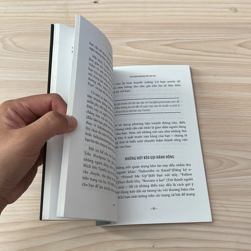 II Sách Kỹ Năng: Crush It! _ Đam Mê Khám Phá - GARY VAYNERCHUK - 2010 548461
